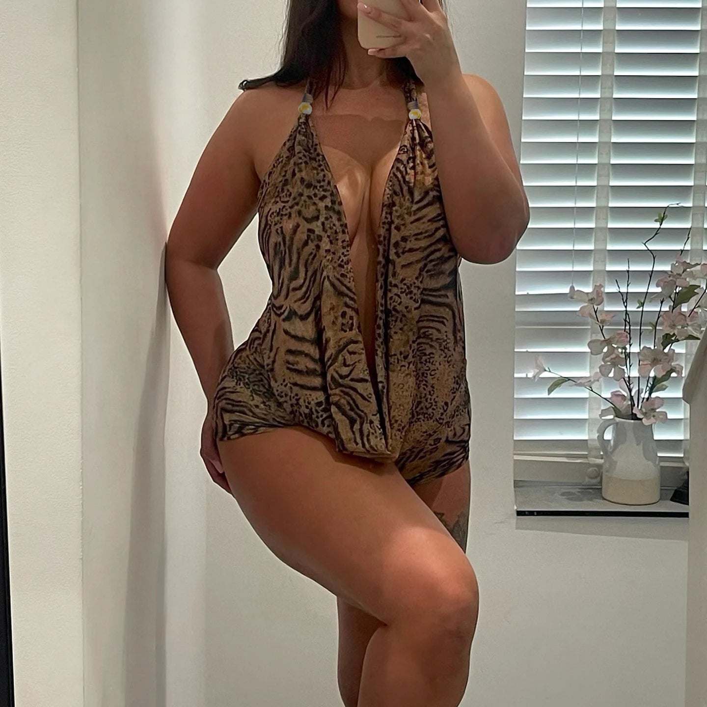 Woman Leopard Print Set Outfit Halter Deep V-neck Backless Crop Top Shorts Sexy  Summer Clothes