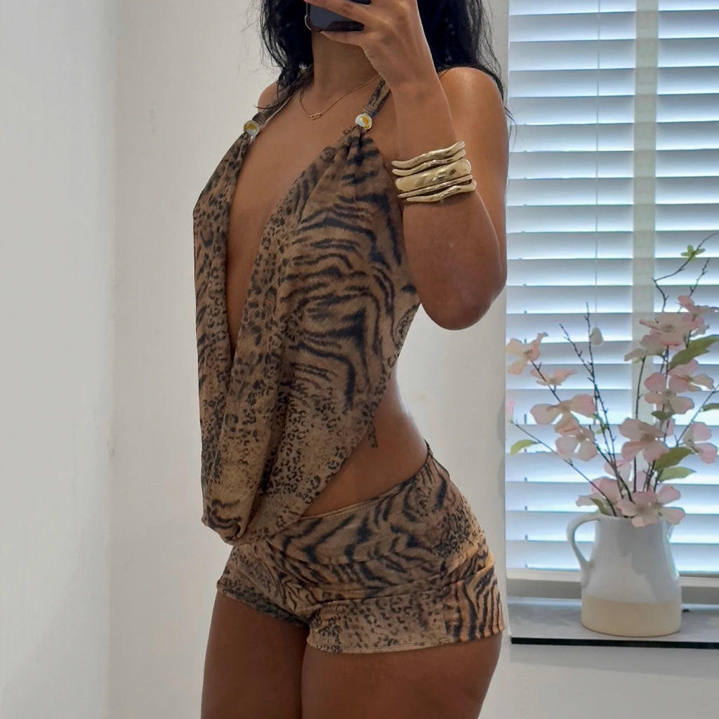 Woman Leopard Print Set Outfit Halter Deep V-neck Backless Crop Top Shorts Sexy  Summer Clothes