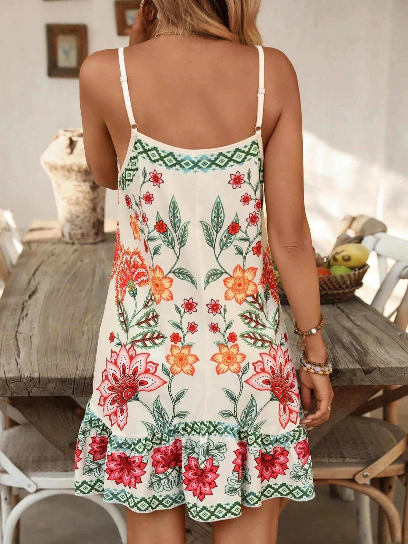 Vestido Midi em Tons Terra